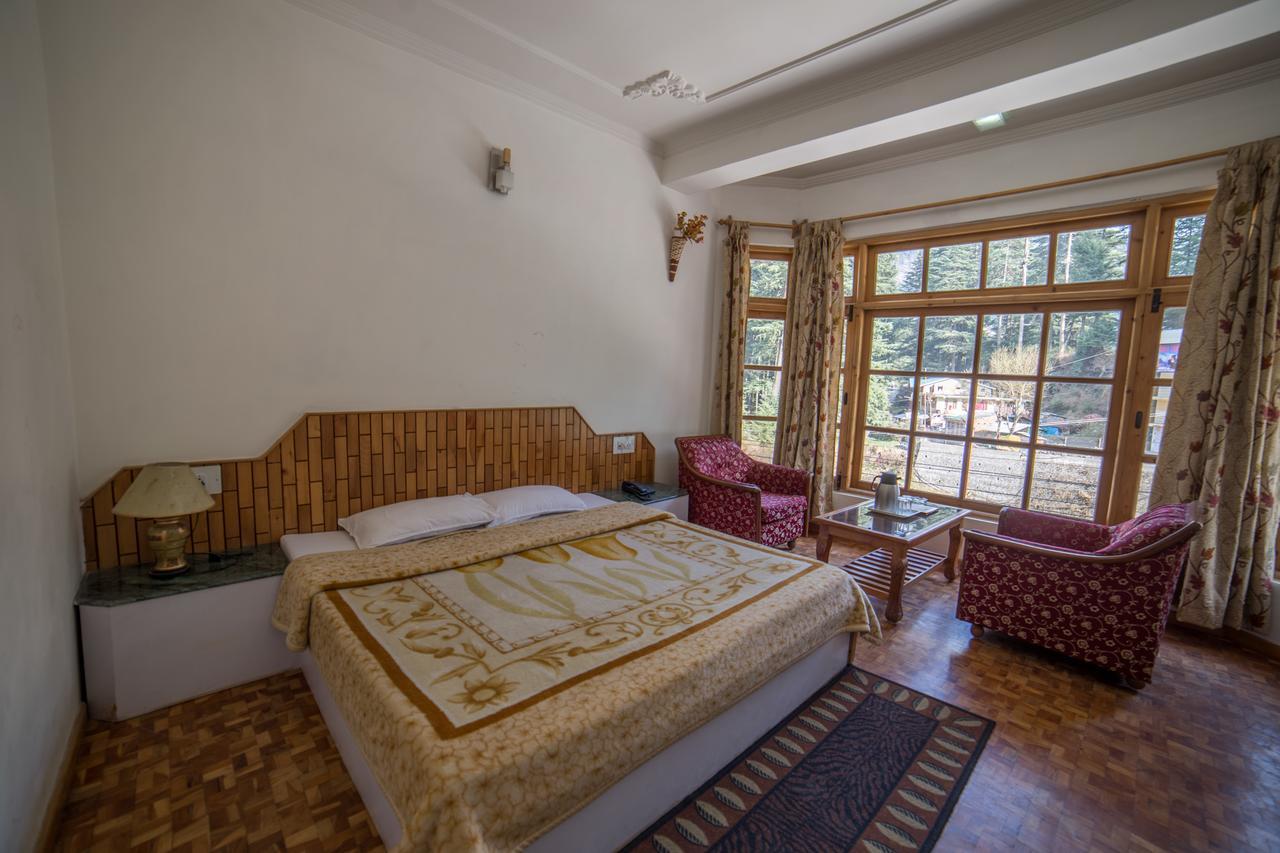 Hotel Satkar Residencia Manāli Exterior foto