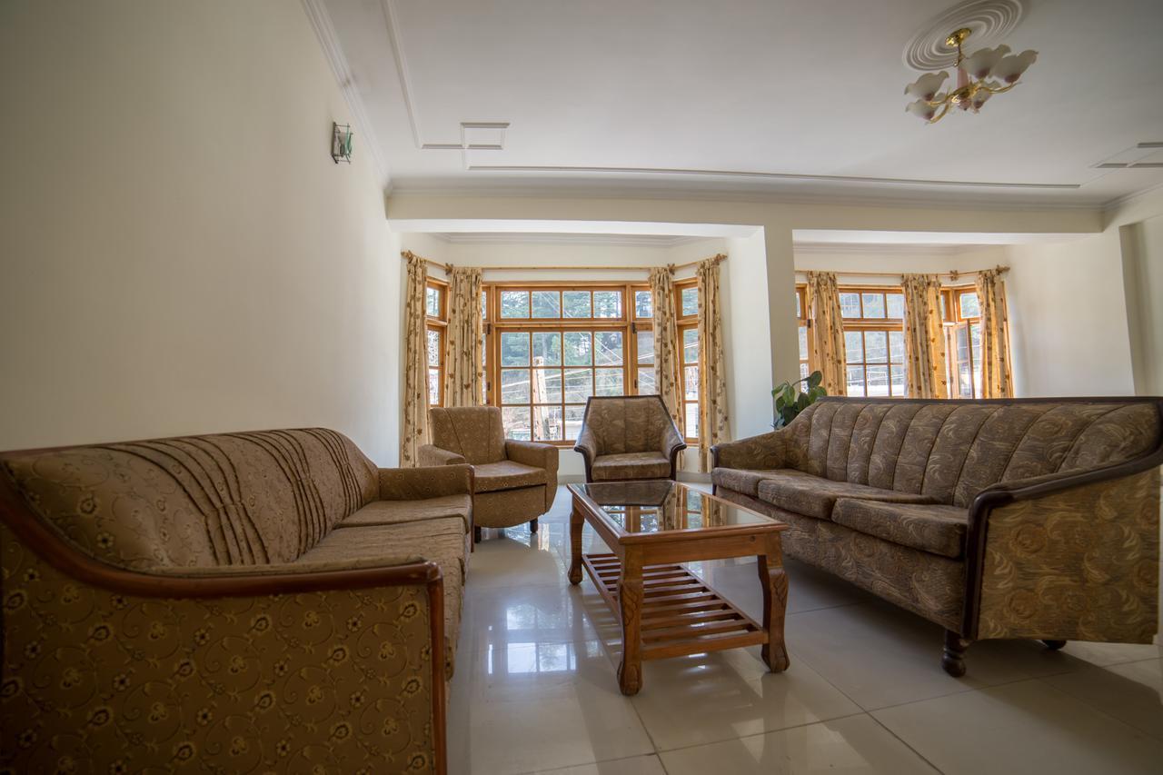 Hotel Satkar Residencia Manāli Exterior foto
